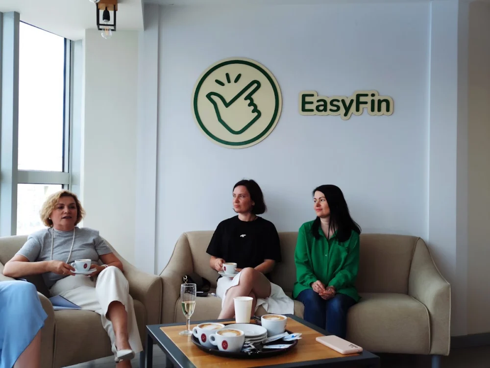 EasyFin - Бухгалтерський сервіс